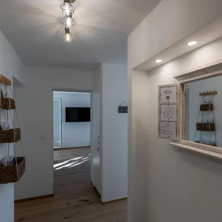 Tamliving 2br Center 3 Bridges Great View Kitchen Ljubljana